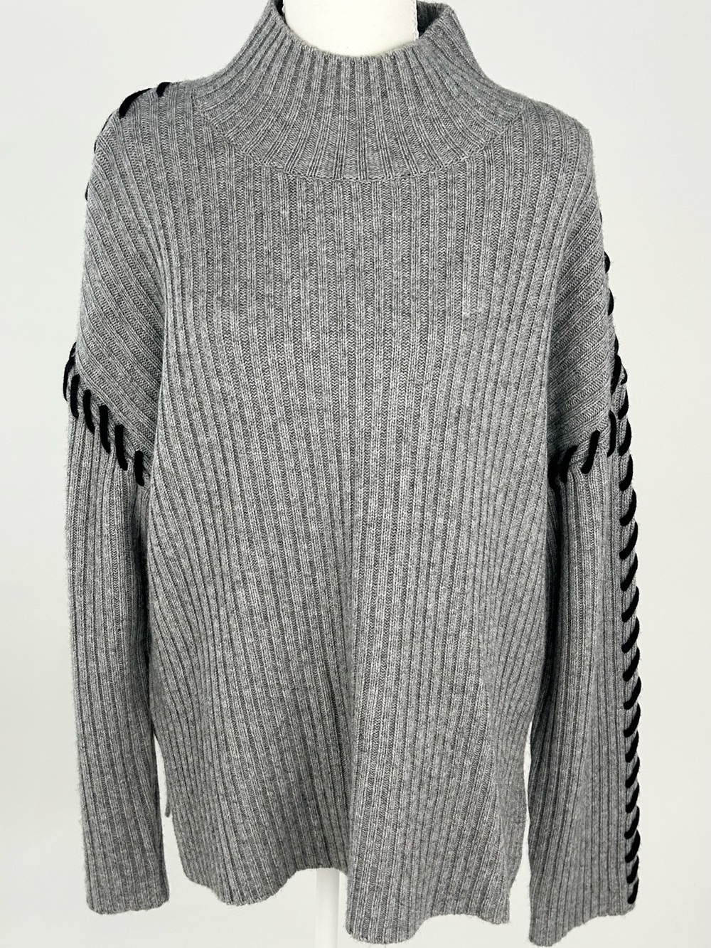 Rails Liam Merino Cashmere Whipstitch Turtleneck Sweater Grey M